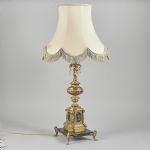 1437 8475 TABLE LAMP